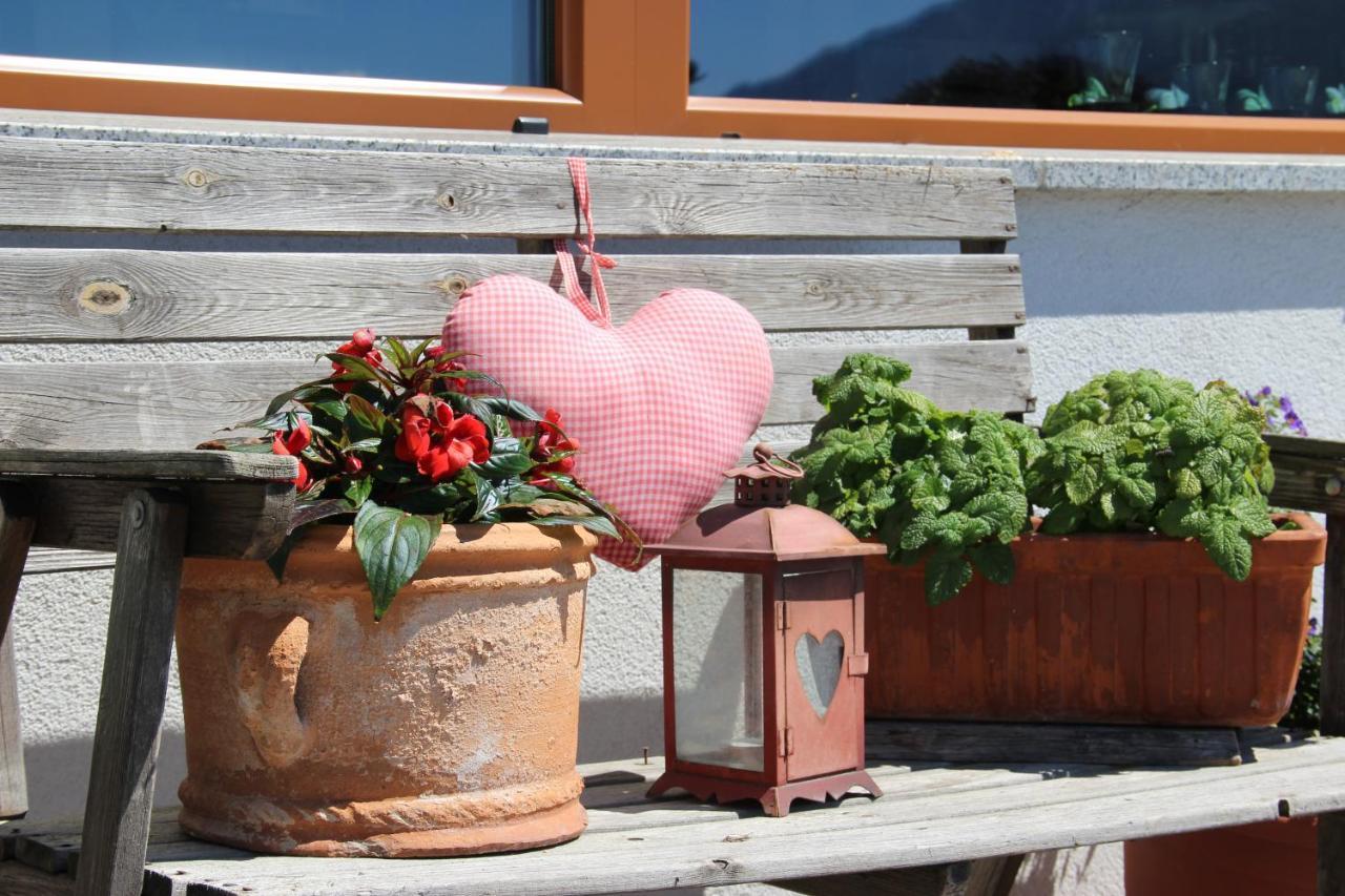 Haus Lukas Bed and Breakfast Seefeld in Tirol Eksteriør billede
